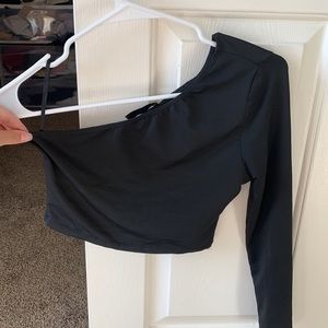 One shoulder top